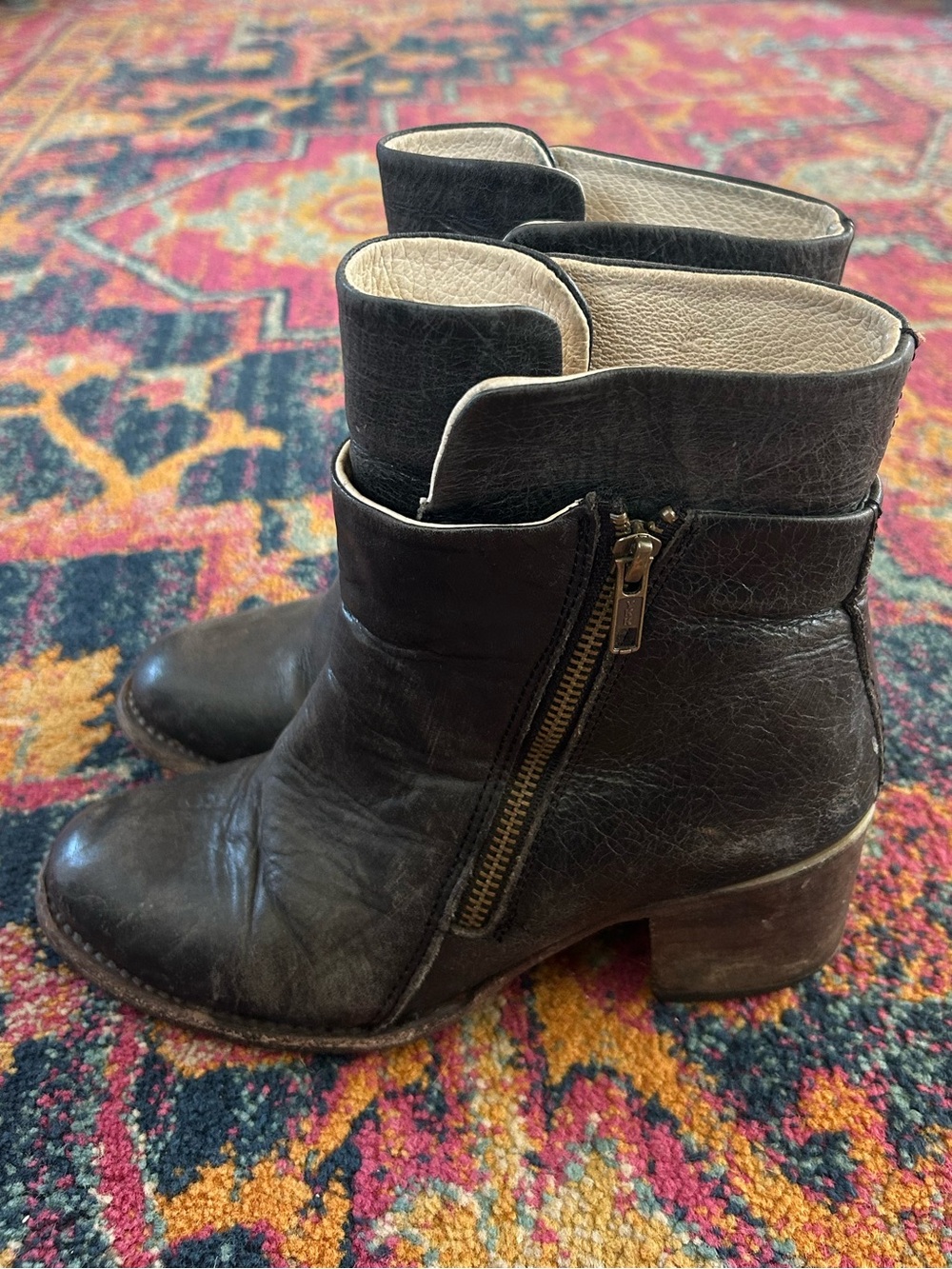Freebird by Steven | Womens Black Distressed Leather Dual Zip Clip Ankle Boots 7 - Picture 2 of 16